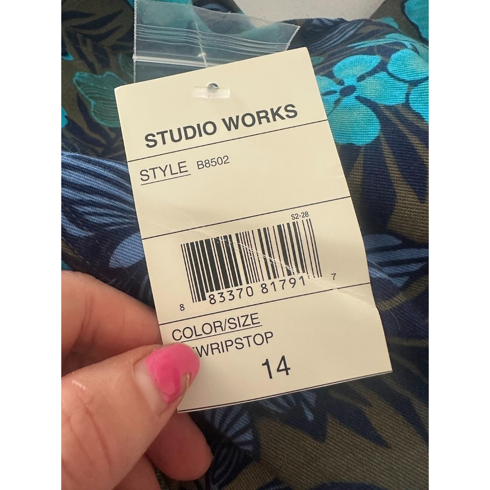 Studio Works Womens 14 Shorts Tropical Resort Floral Cruise‎ Vacation Travel 7" - Picture 5 of 8